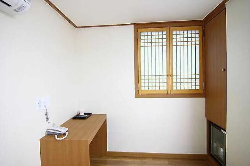 Mizo Guesthouse Seoul 2*,  South Korea