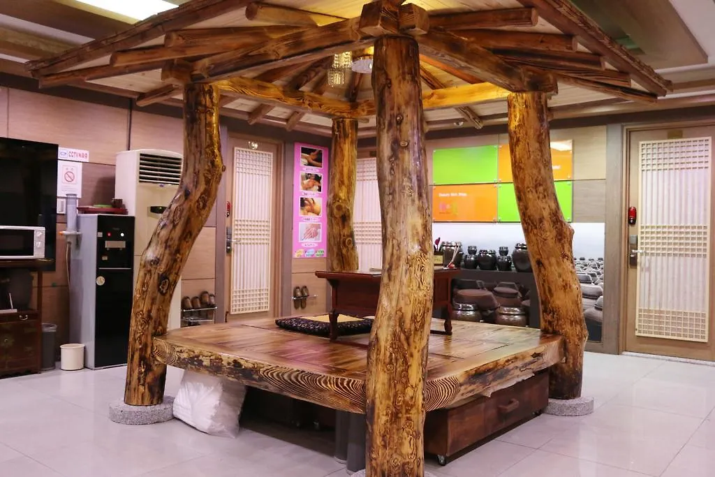 Mizo Guesthouse Seoul 2*,  South Korea