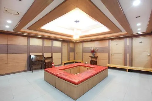 Mizo Guesthouse Seoul 2*,