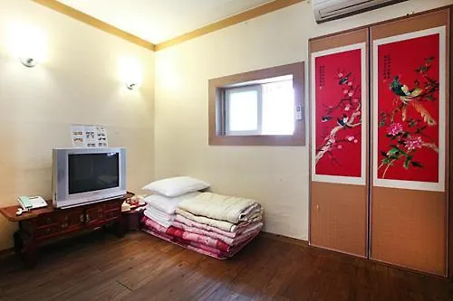Mizo Guesthouse 首爾 招待所